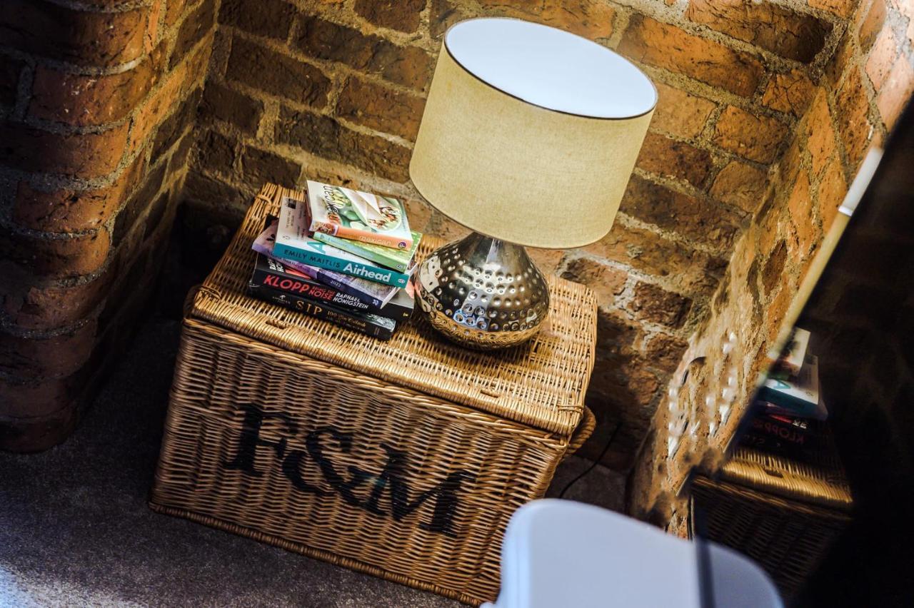 Host & Stay - Henry'S Hideaway Liverpool Bagian luar foto
